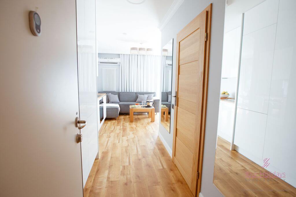 Międzyzdroje apartment Horyzont 206 - Your Holidays Międzyzdroje 9 Międzyzdroje apartament Horyzont 206 - przedpokój w apartamencie w MIędzyzdrojach